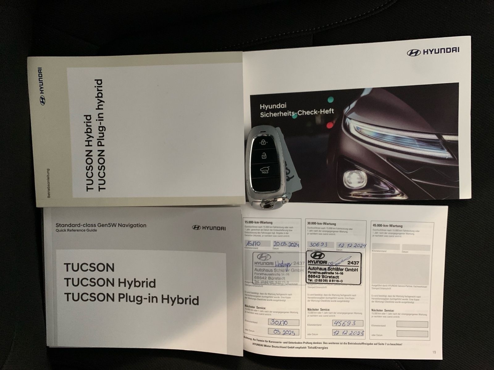 Fahrzeugabbildung Hyundai TUCSON 1.6 T-GDI Trend Plug-In Hybrid 4WD LED