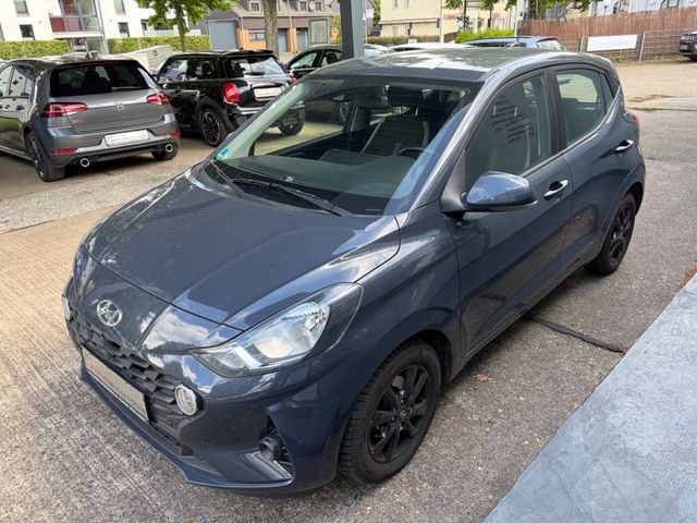 Fahrzeugabbildung Hyundai i10+CarPlay+NaviZB+Allw.LM+SHZ+BT+PDC+ACC