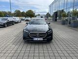 Mercedes-Benz E 220d T AMG+FAHRASSIST+HUD+DIGITALLIGHT+360°KAM - gebrauchte Mercedes-Benz E 220 aus dem Jahr 2025