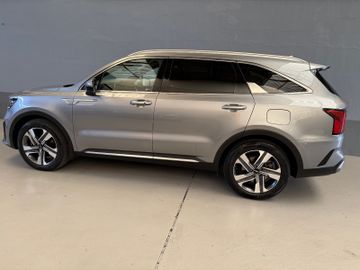 KIA Sorento - 4