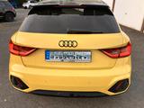 Audi A1 30 TFSI Citycarver , Top-Zustand, Python-Gelb - Audi A1 in Wuppertal