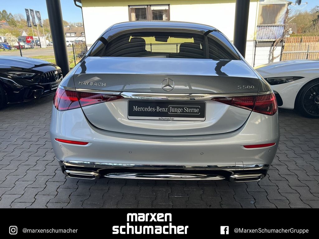 MERCEDES-BENZ S-Class 2024