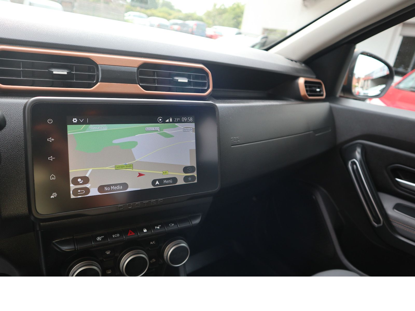 Fahrzeugabbildung Dacia Duster II Extreme 1hd Navi Tempo Scheckheftgepfl
