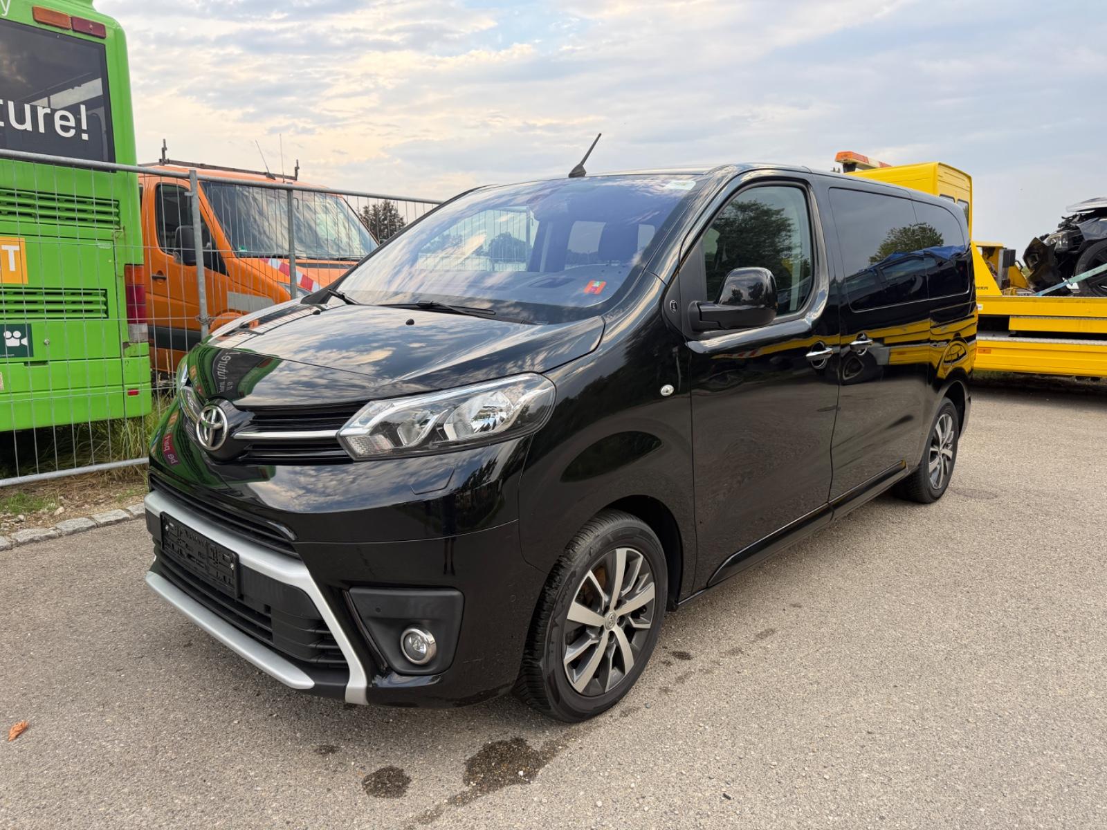 Toyota Proace Verso L1 Team Deutschland