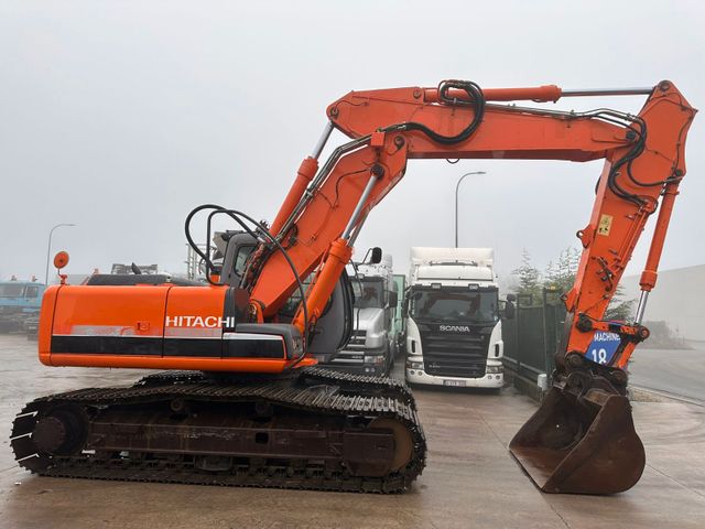 Hitachi ZX180LC. Klima.