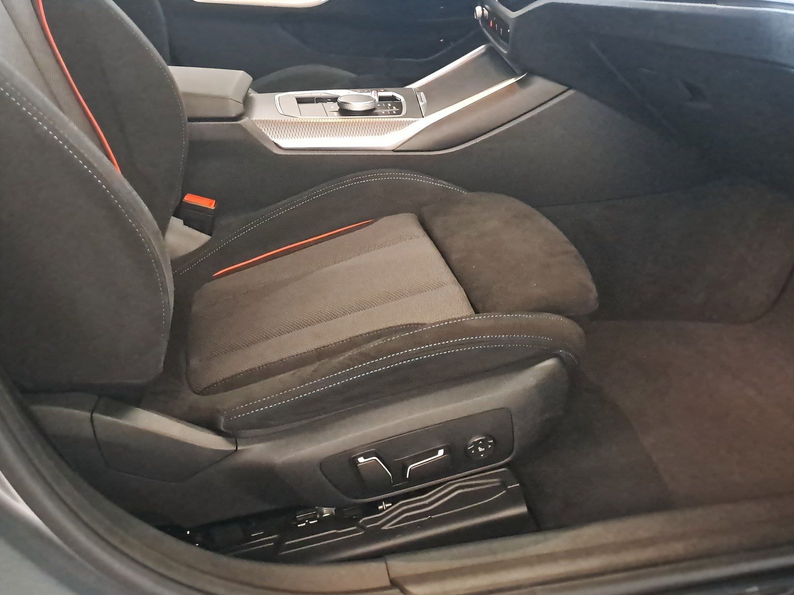 BMW 330 - Bild 5