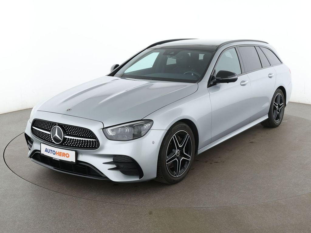 Image of Mercedes-Benz E 200