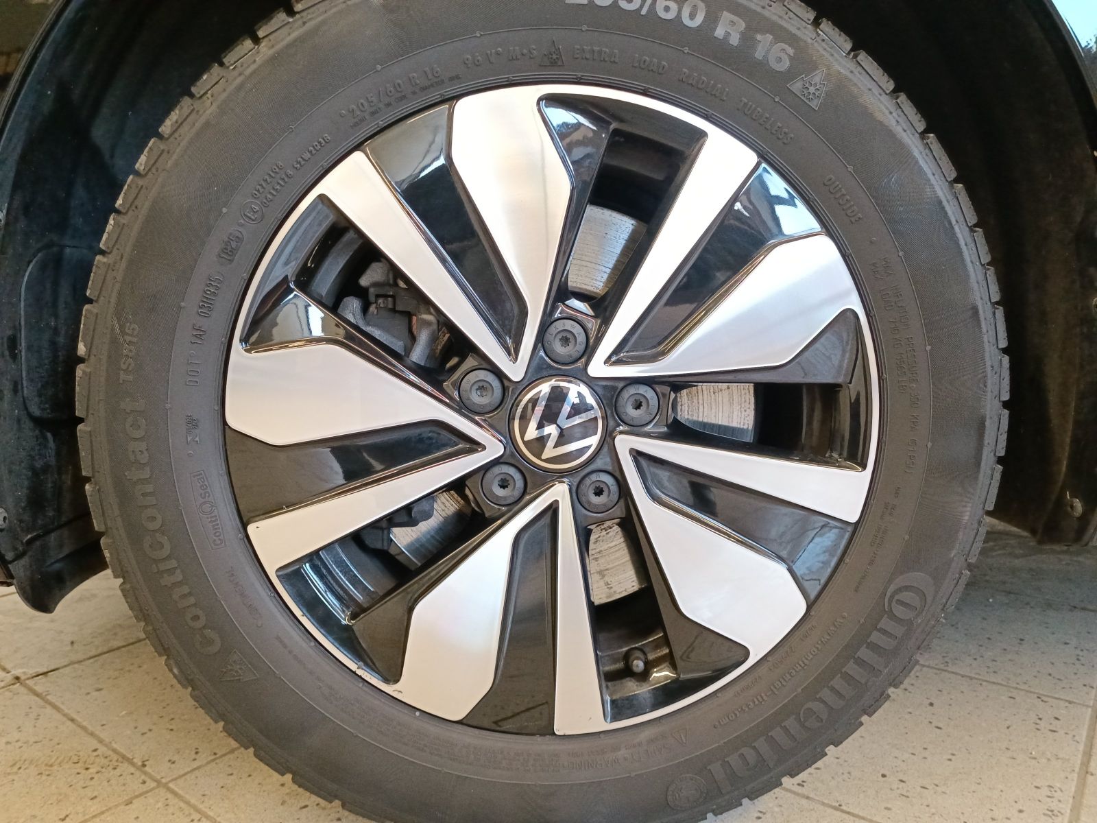 Volkswagen Touran - Bild 8