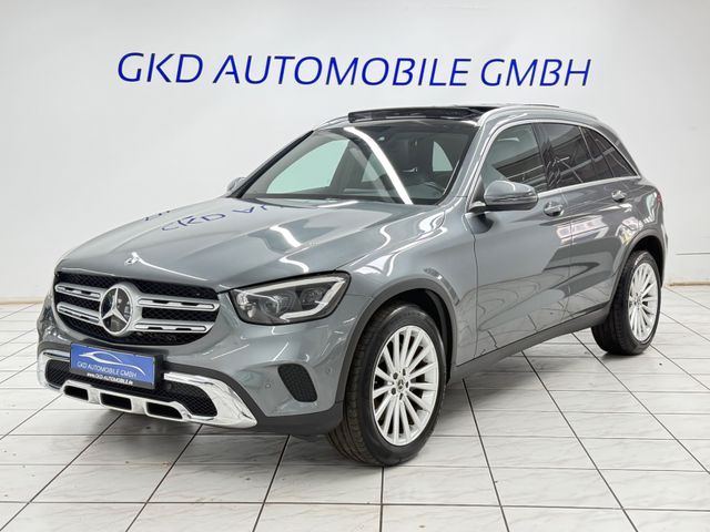 MERCEDES-BENZ GLC 220 d 4Matic Exclusive*Pano*LED*Carplay*AHK