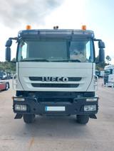 Iveco Trakker AT400T45WT 4x4 + SEMI