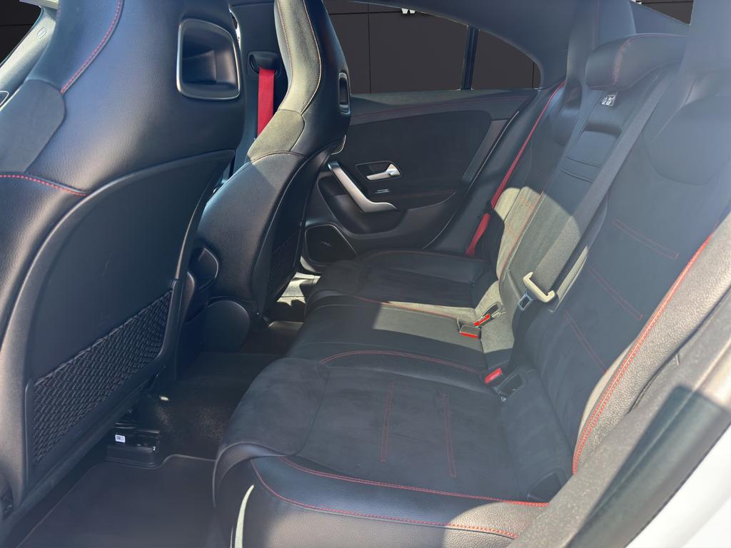 Mercedes-Benz CLA 35 AMG