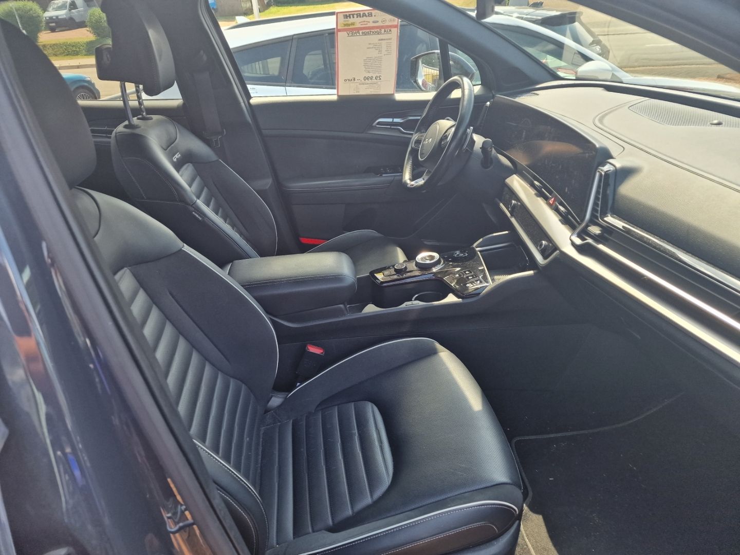 Fahrzeugabbildung Kia Sportage GT-Line Plug-in Hybrid 4WD Navi Leder A