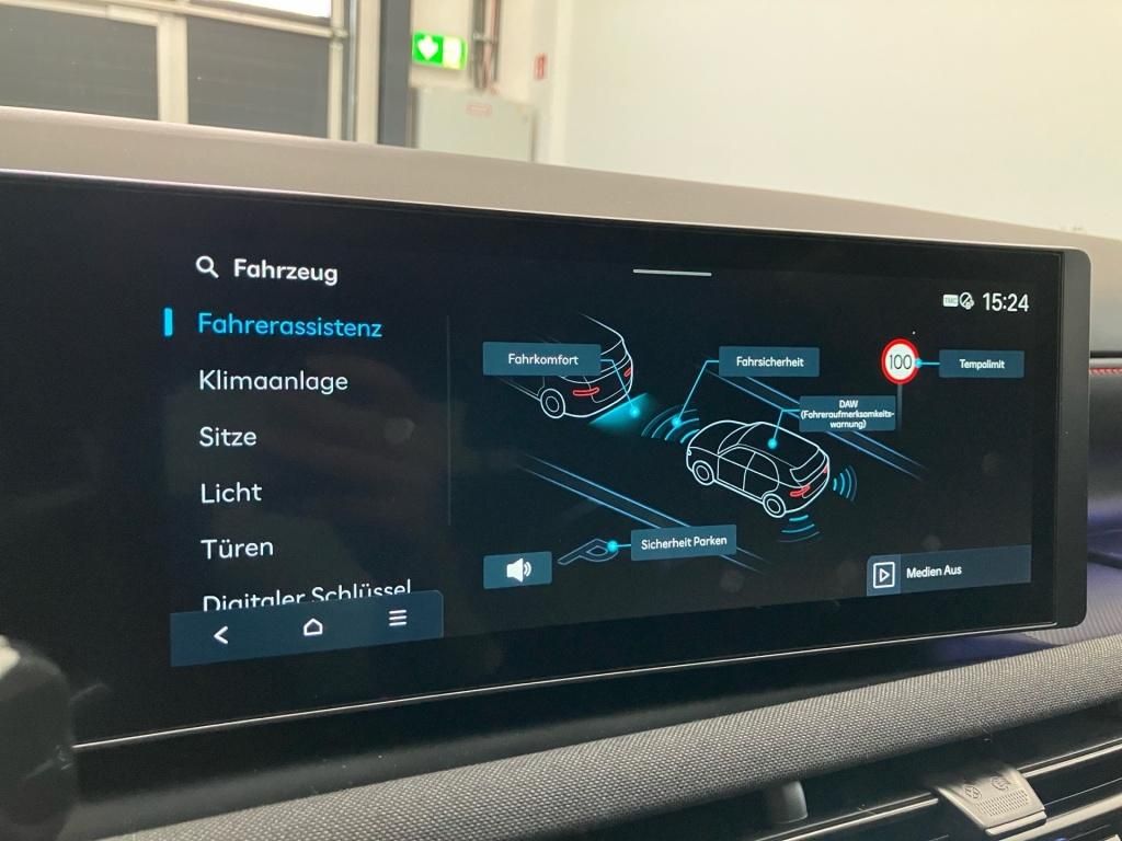 Fahrzeugabbildung Hyundai TUCSON FL (MY26) 1.6 T-GDI (180 PS) 7-DCT 4WD N