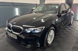 BMW 318d Lim.*Automatik*1.Hand*Garantie*Navi*KAM - BMW 318 Gebrauchtwagen in München