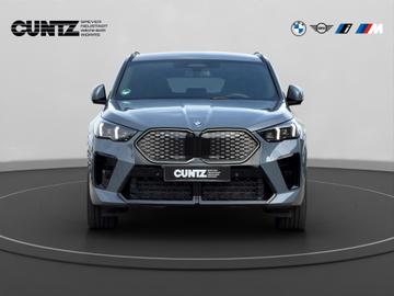 2026 BMW IX2 照片 2