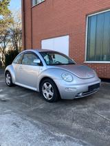 Volkswagen VW Beetle 2,0 Benzin - gebrauchte Volkswagen Beetle aus dem Jahr 1999