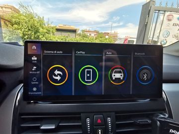 BMW 218 Active Tourer - 11