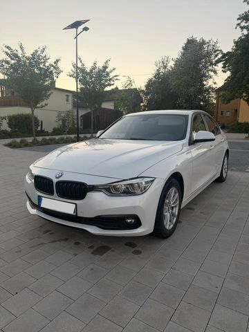 BMW BMW 320d Limousine F30 *LED*NAVI*PDC*usw