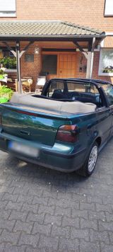 Volkswagen Golf III Cabriolet - Volkswagen Golf mit Benzin-Antrieb in Wolfsburg: Cabrio