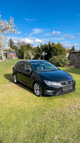 SEAT Seat Leon Sporttourer FR 2.0 Diesel