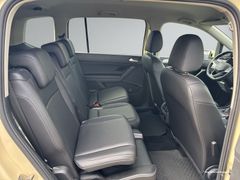 VW Touran 2.0 TDI Trendline DSG Taxi Kindersitz LED VW Touran 2.0 TDI Trendline DSG Taxi Kindersitz LED