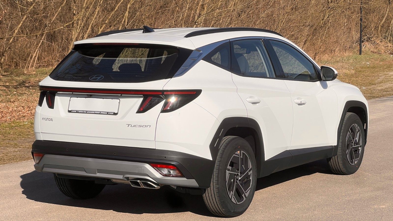 Fahrzeugabbildung Hyundai TUCSON 1.6 CRDi Select FL *Nav*Totwinkl*ACC*LED*