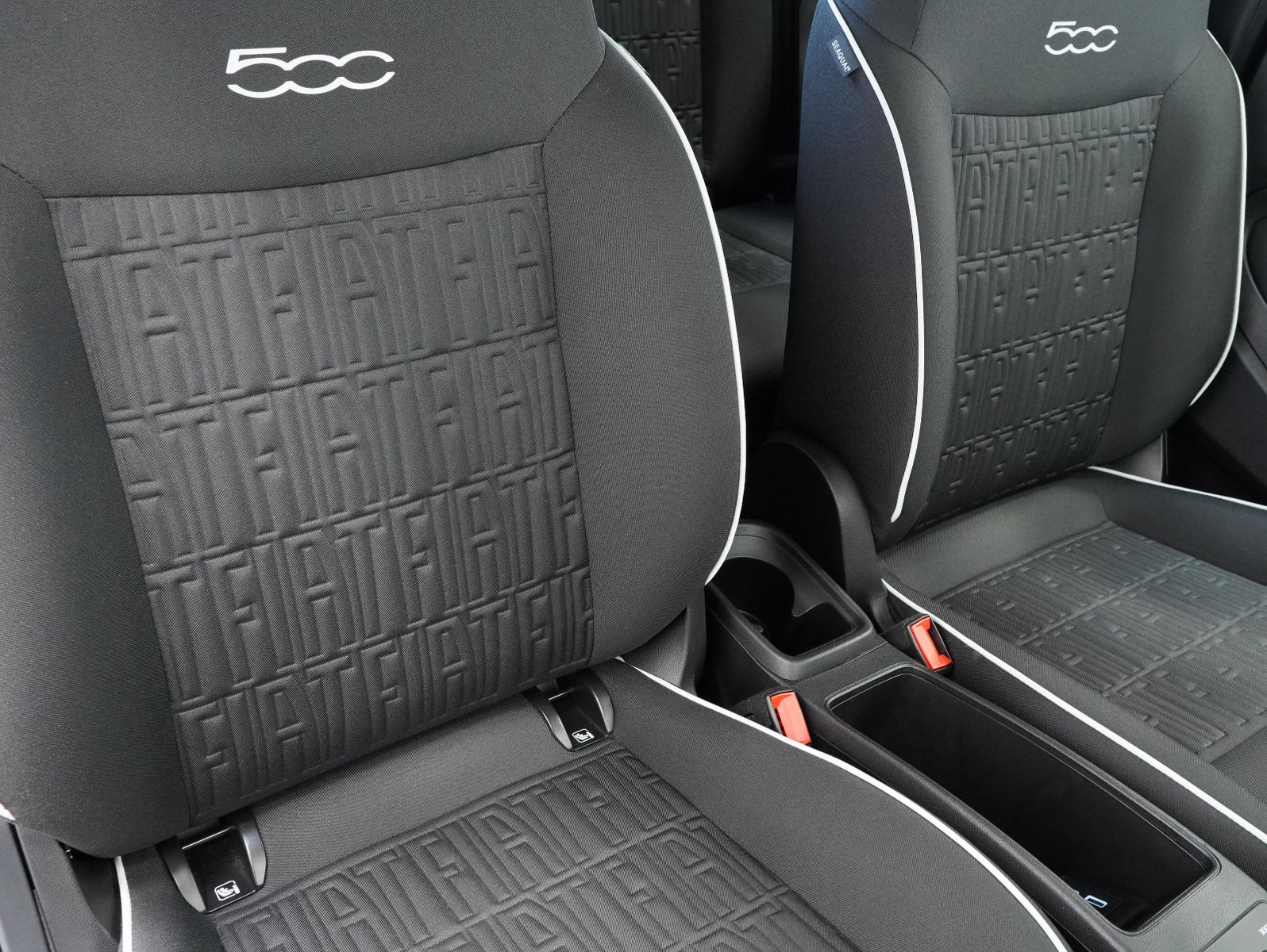 Fahrzeugabbildung Fiat 500e Action TEMPOMAT/DC-LADEN/SOH