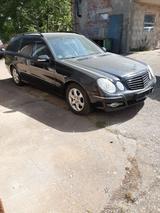 Mercedes-Benz E 200 KOMPRESSOR AVANTGARDE Avantgarde - Mercedes-Benz E 200: Kompressor Avantgarde