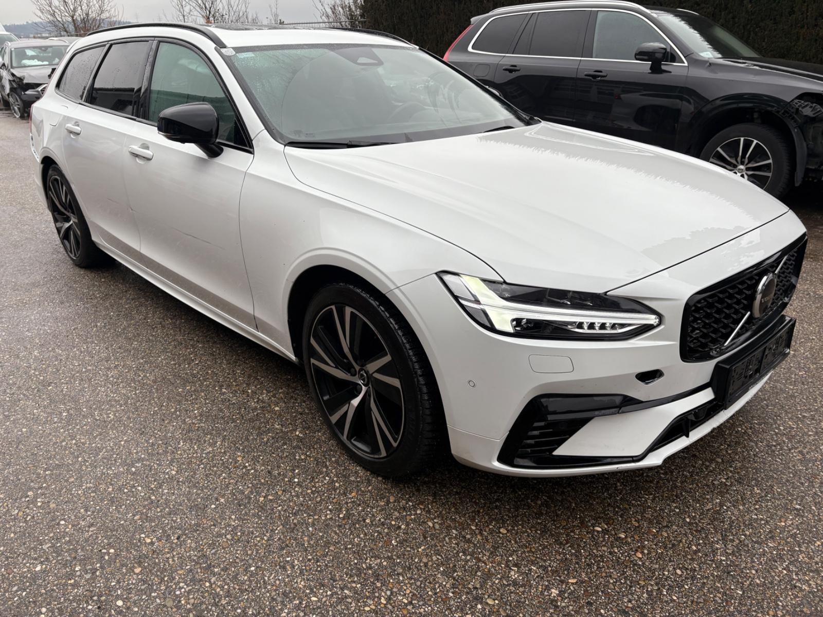 Volvo V90 T6 AWD Recharge PHEV Ultimate Dark