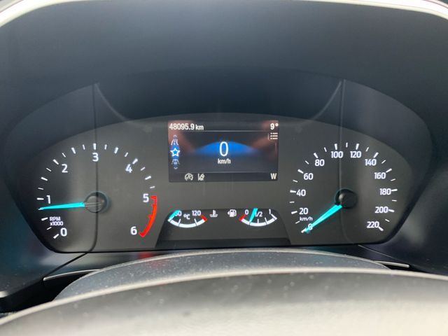 Ford Kuga Cool & Connect 1.5l Navi+Klima+Winterpaket
