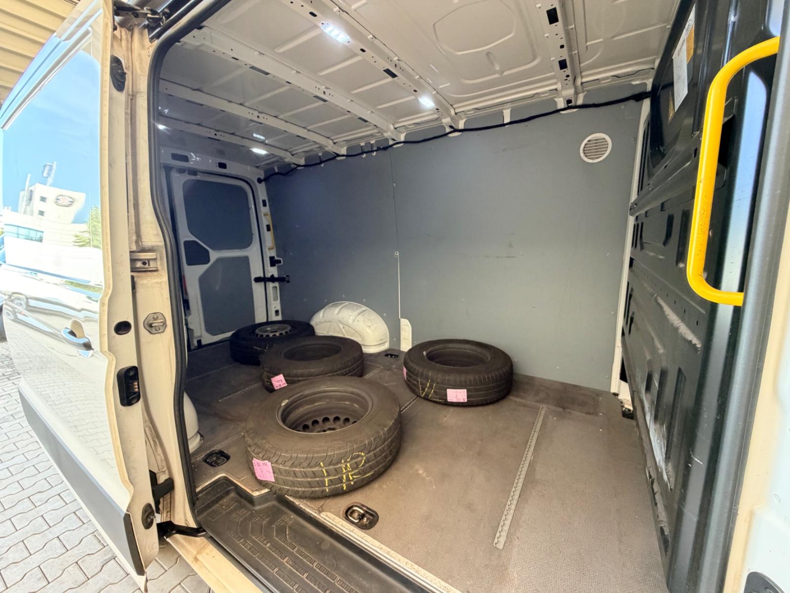 Volkswagen Crafter Kasten 35 mittellang FWD*AHK*Kamera*, миниатюра 6