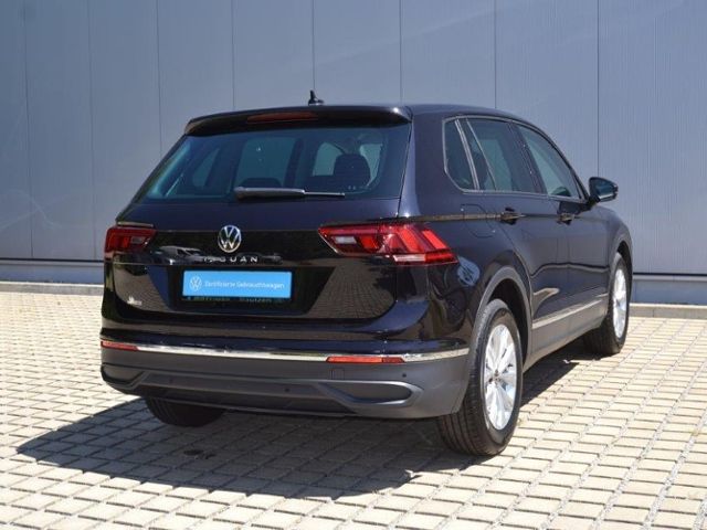 Tiguan 1.5 TSI DSG AHK/LED/NAVI+VZE/17-ZOLL/PDC/