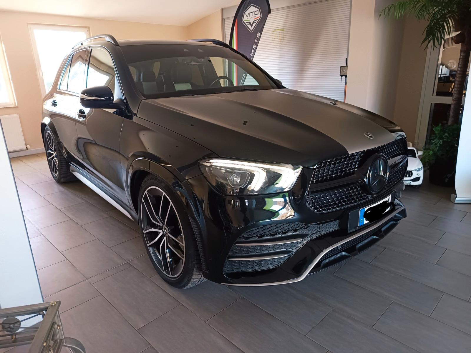 Mercedes-Benz GLE 300 d 4Matic AMG Leder Pano/AHK/Spur.