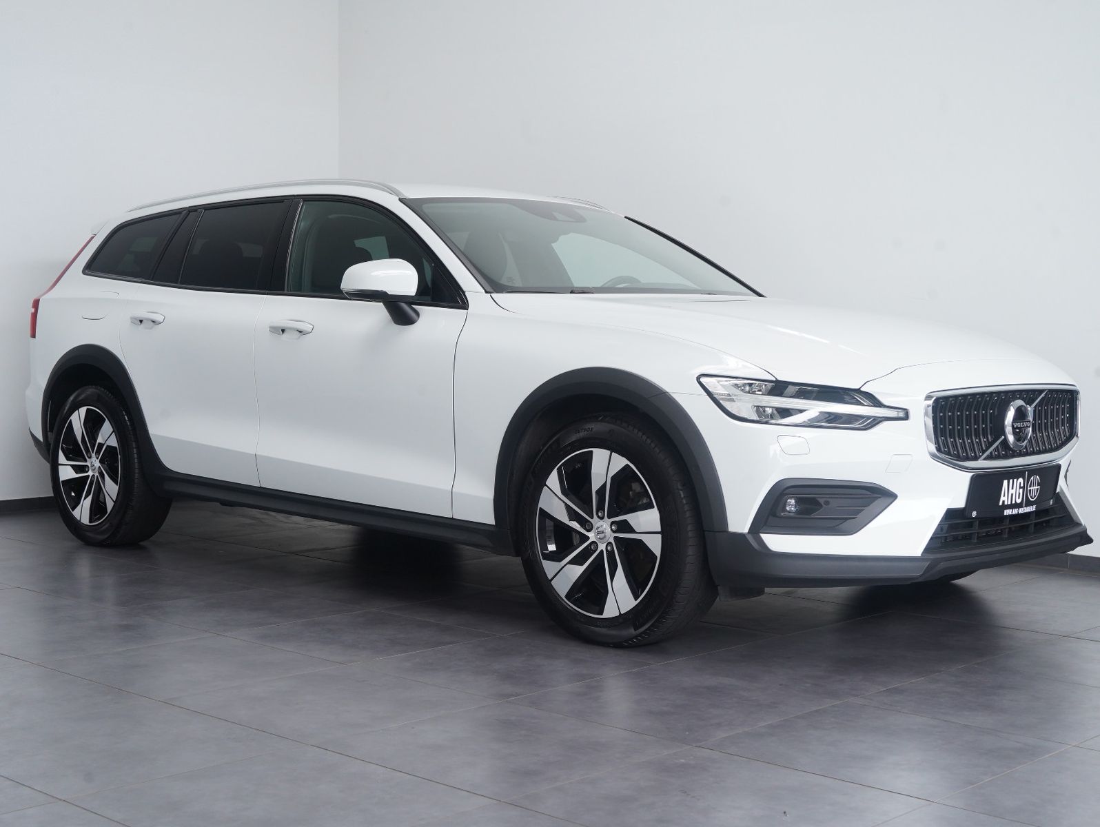 Volvo V60 Cross Country Pro B5 B AWD foto 2
