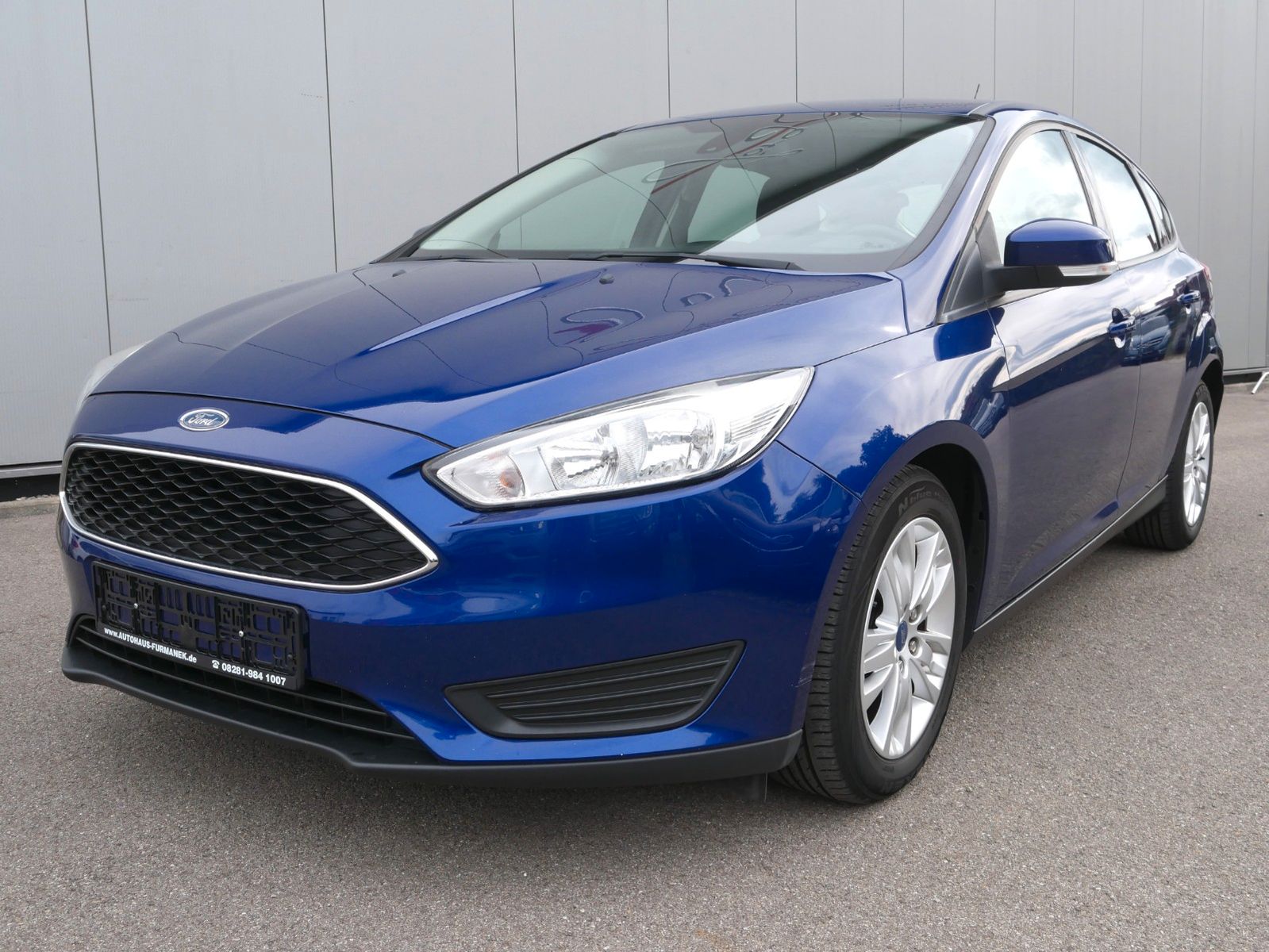 Ford Focus Lim. 1.0 EcoBoost Trend ZAHNRIEMEN NEU!