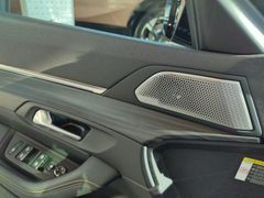 Fahrzeugabbildung Peugeot 508 SW Hybrid4 360 PSE Holiday-Paket, ACC