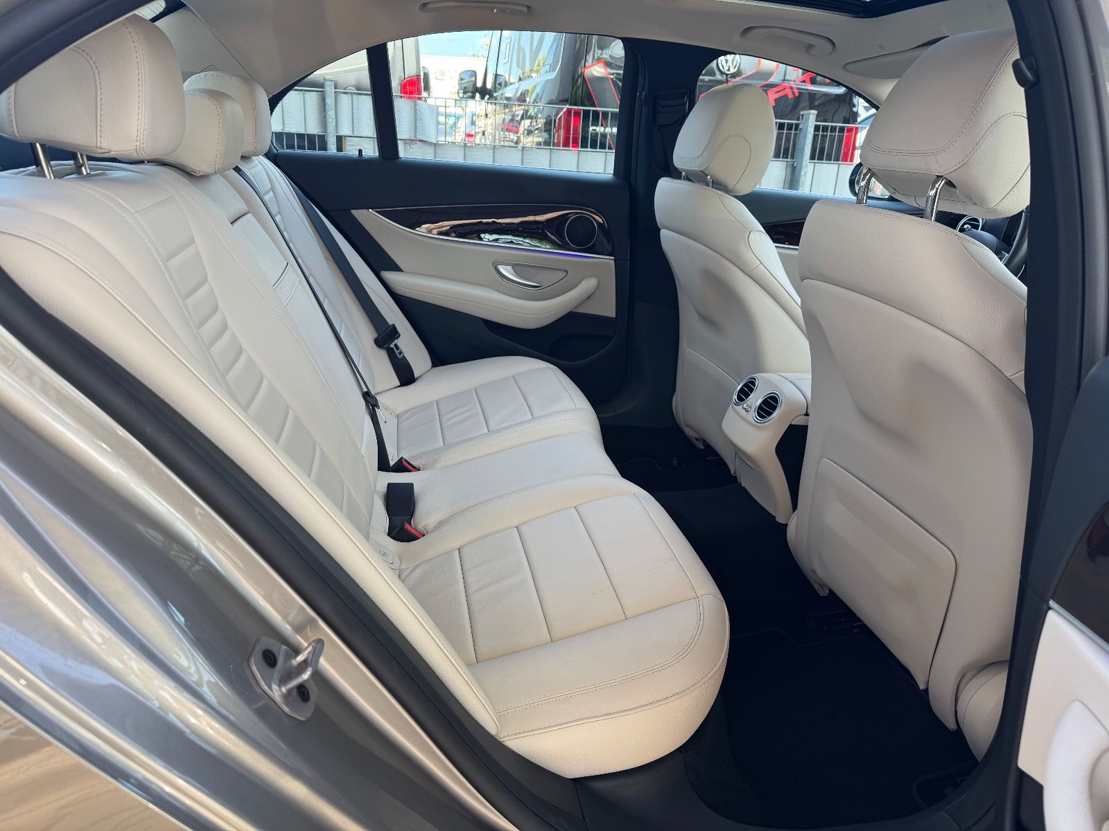 Mercedes-Benz E 450 4Matic Avantgarde/360°/WIDESCREEN/ABC/NAVI foto 16