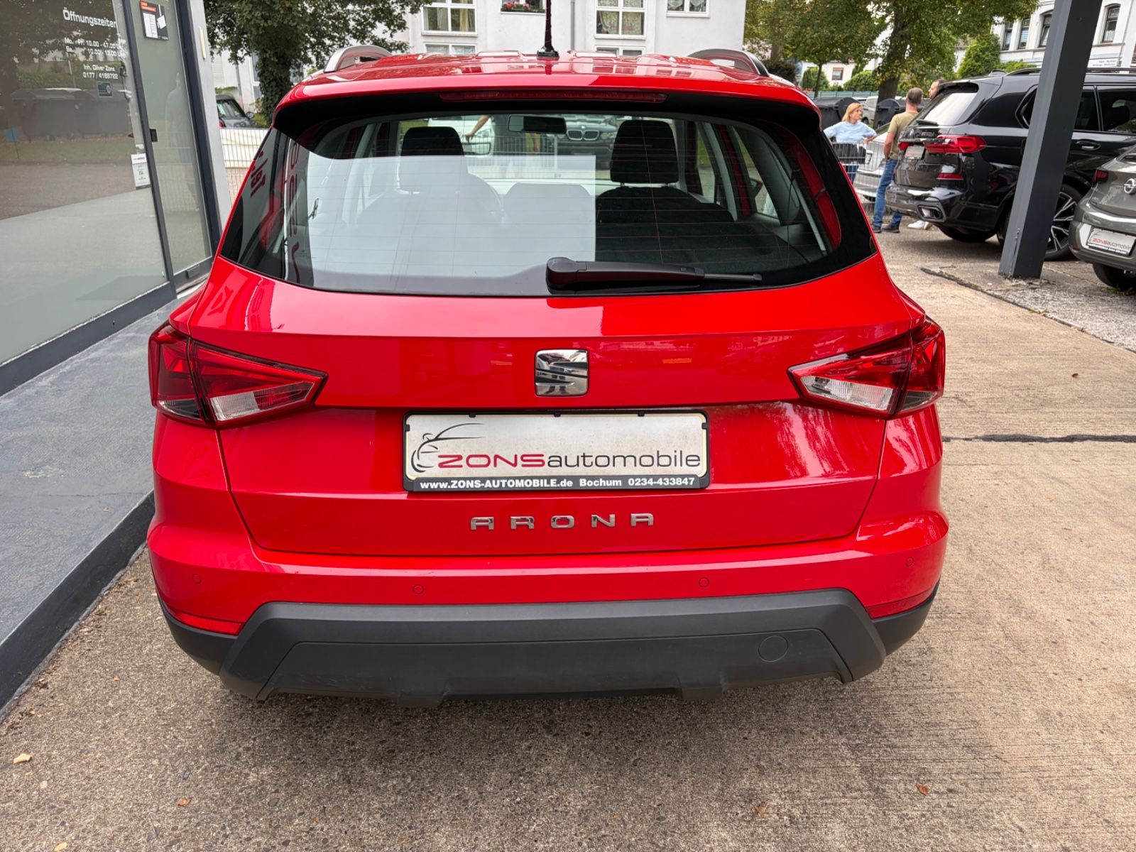 Fahrzeugabbildung SEAT Arona Style Automatik+NaviZB+1.Hand+Klima+Allw.