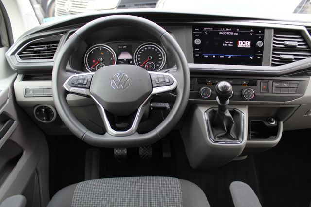 Volkswagen T6.1 Kombi 150PS LED AHK ACC 7-Sitzer Standhzg