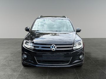 Volkswagen Tiguan - 2