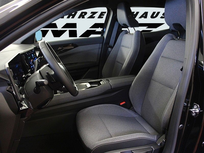 Fahrzeugabbildung Renault Austral Mild Hybrid 140 Automatik Equilibre City