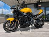 Triumph SPEED TRIPLE 1050 R 94er EDITION - Angebote entsprechen deinen Suchkriterien