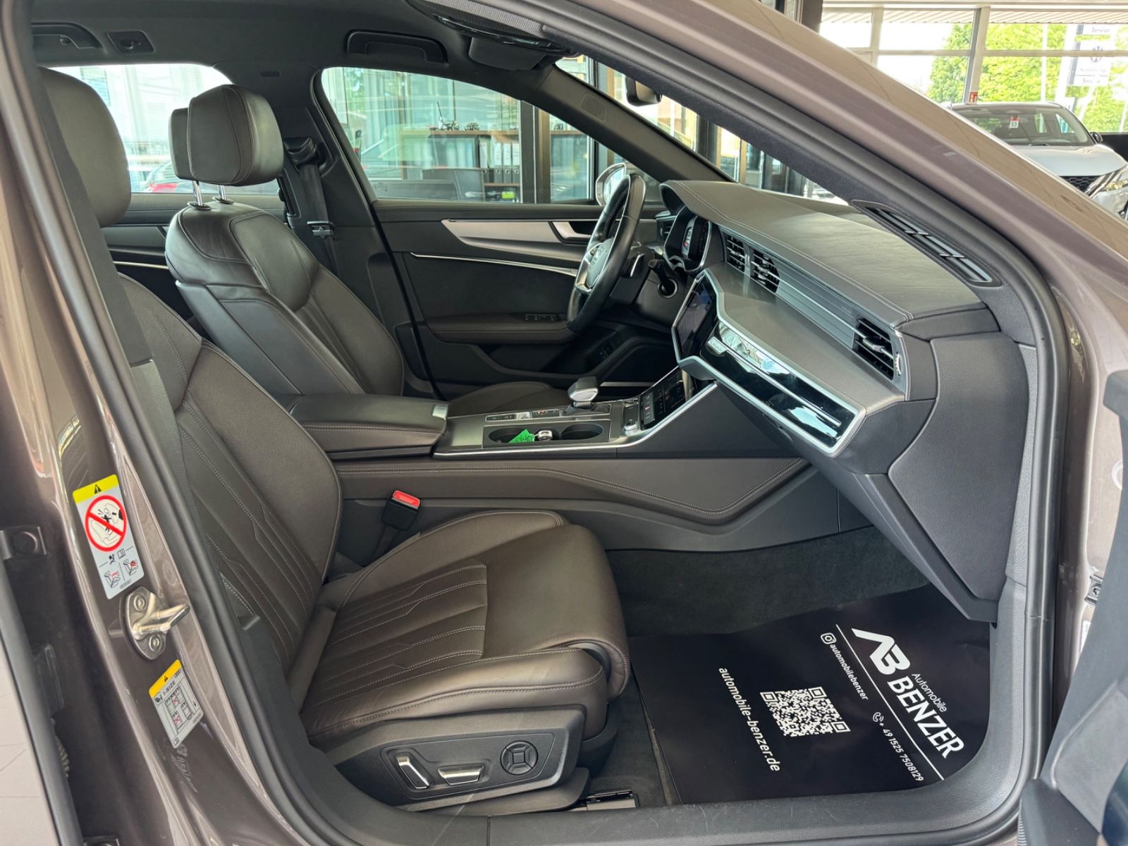 Fahrzeugabbildung Audi A6 50 TFSI e quattro design/LEDER/AHK/CARPLAY/1H