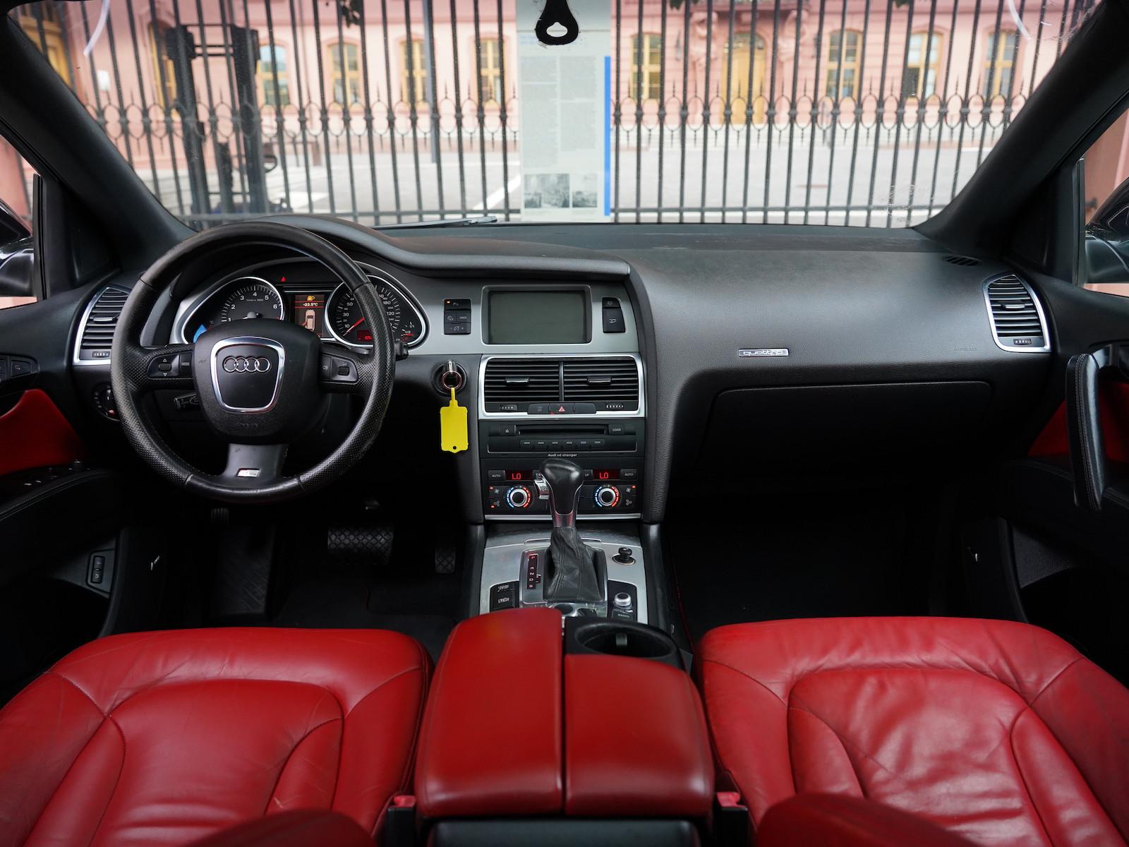 Audi Q7 4.2 V8 FSI quattro S-Line Plus | 349 ch | BVA | 7 places | Toit panoramique | Bose | Suspension pneumatique | Caméra de recul