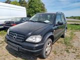 Mercedes-Benz ML 320 - - gebrauchte Mercedes-Benz ML-Klasse aus dem Jahr 1999