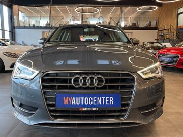 Audi A3 Sportback attraction ultra*2. Hand*Navi*Xenon