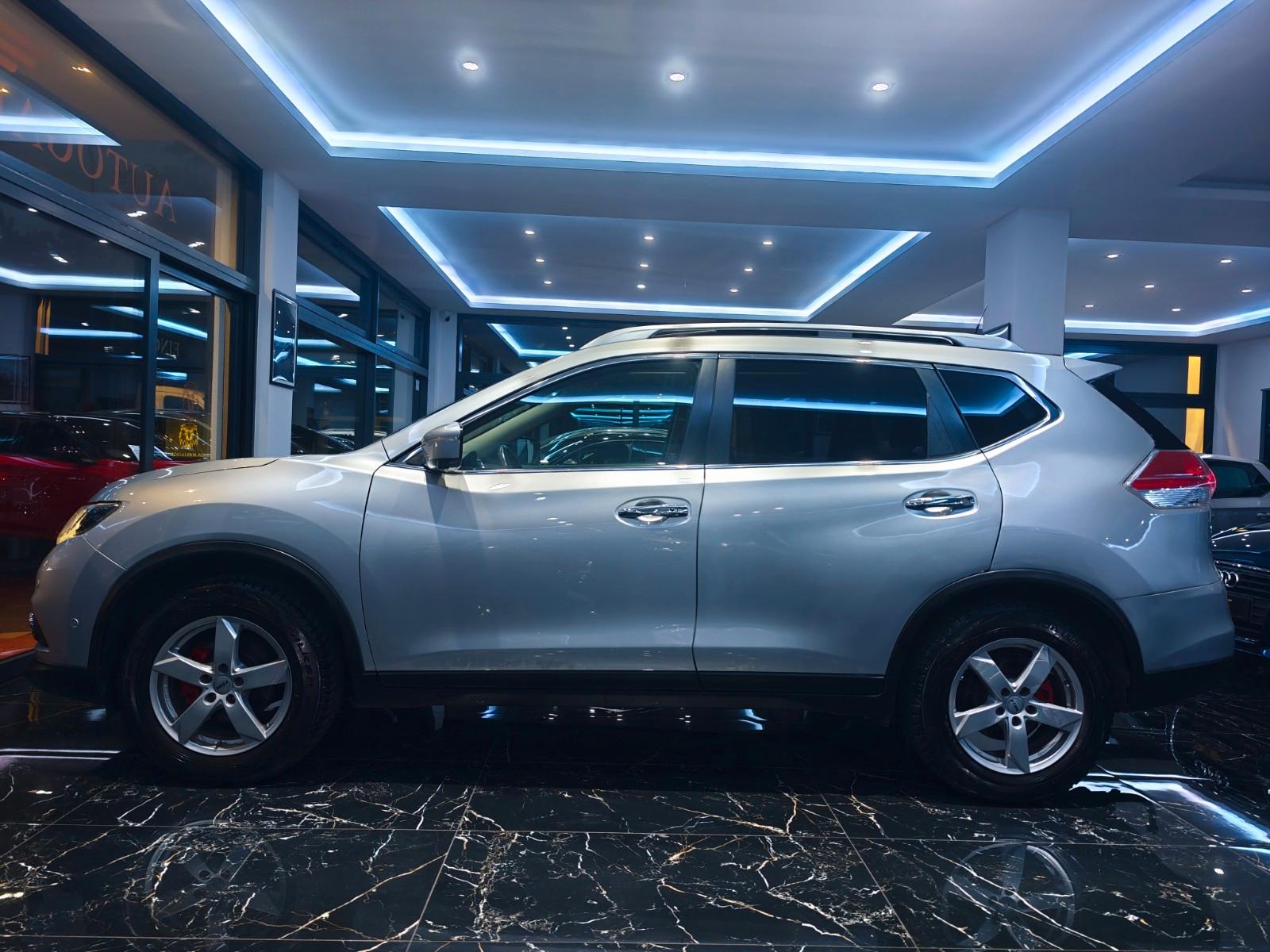 Nissan X-Trail Tekna PANO NAVI SHZ 360° AHK VOLL