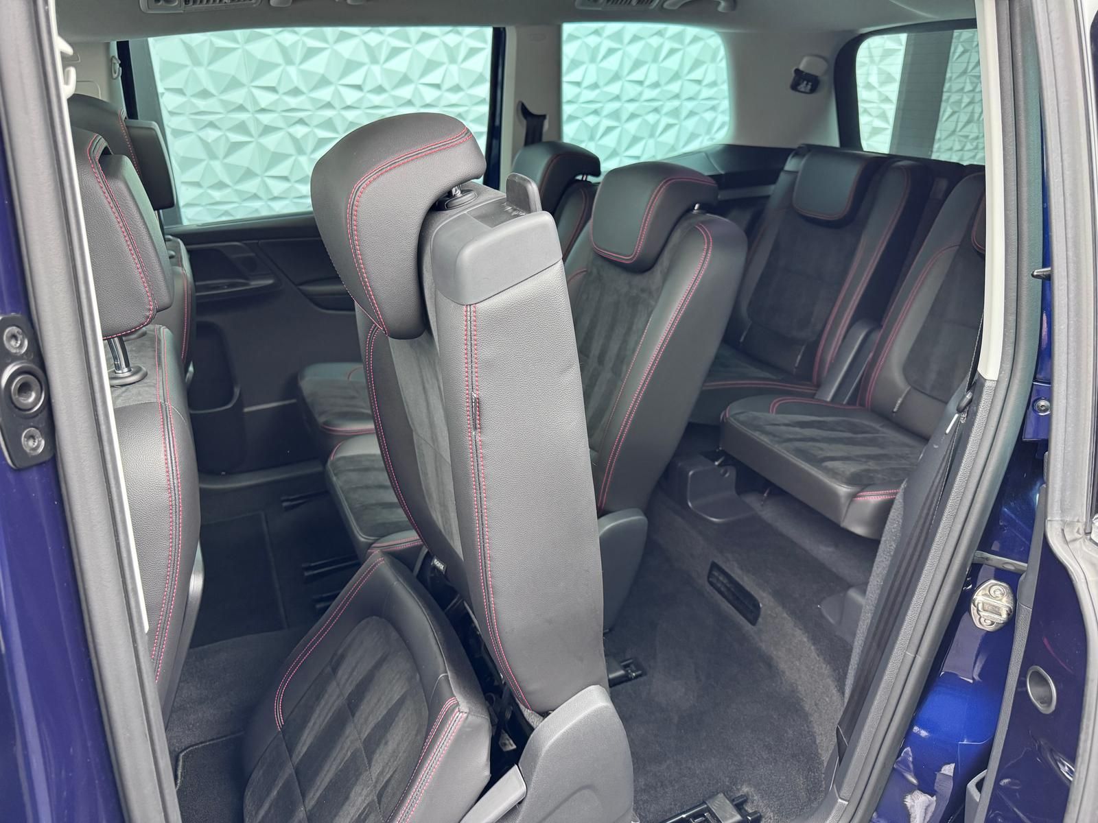 Fahrzeugabbildung SEAT 2.0 TDI FR-LINE/7-SITZE/PANO/AHK/STDHZ/MRY/E-TÜR