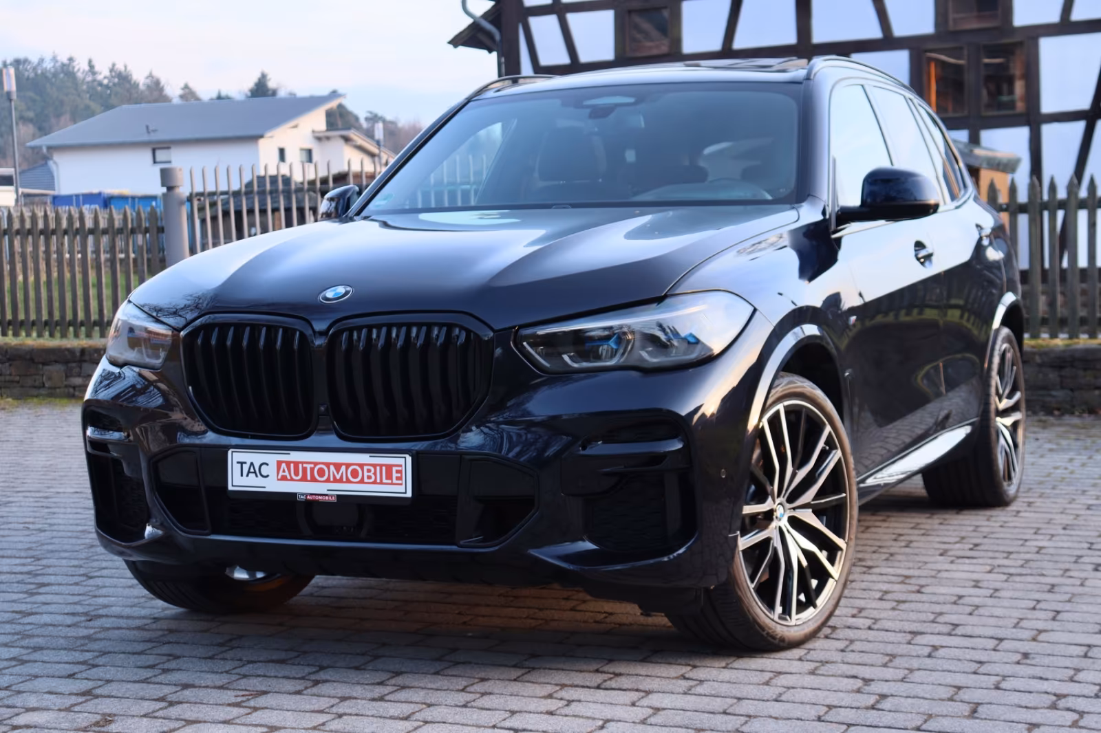 BMW X5 xDrive 40d M Sport LASER PANO STANDHEIZ AHK V