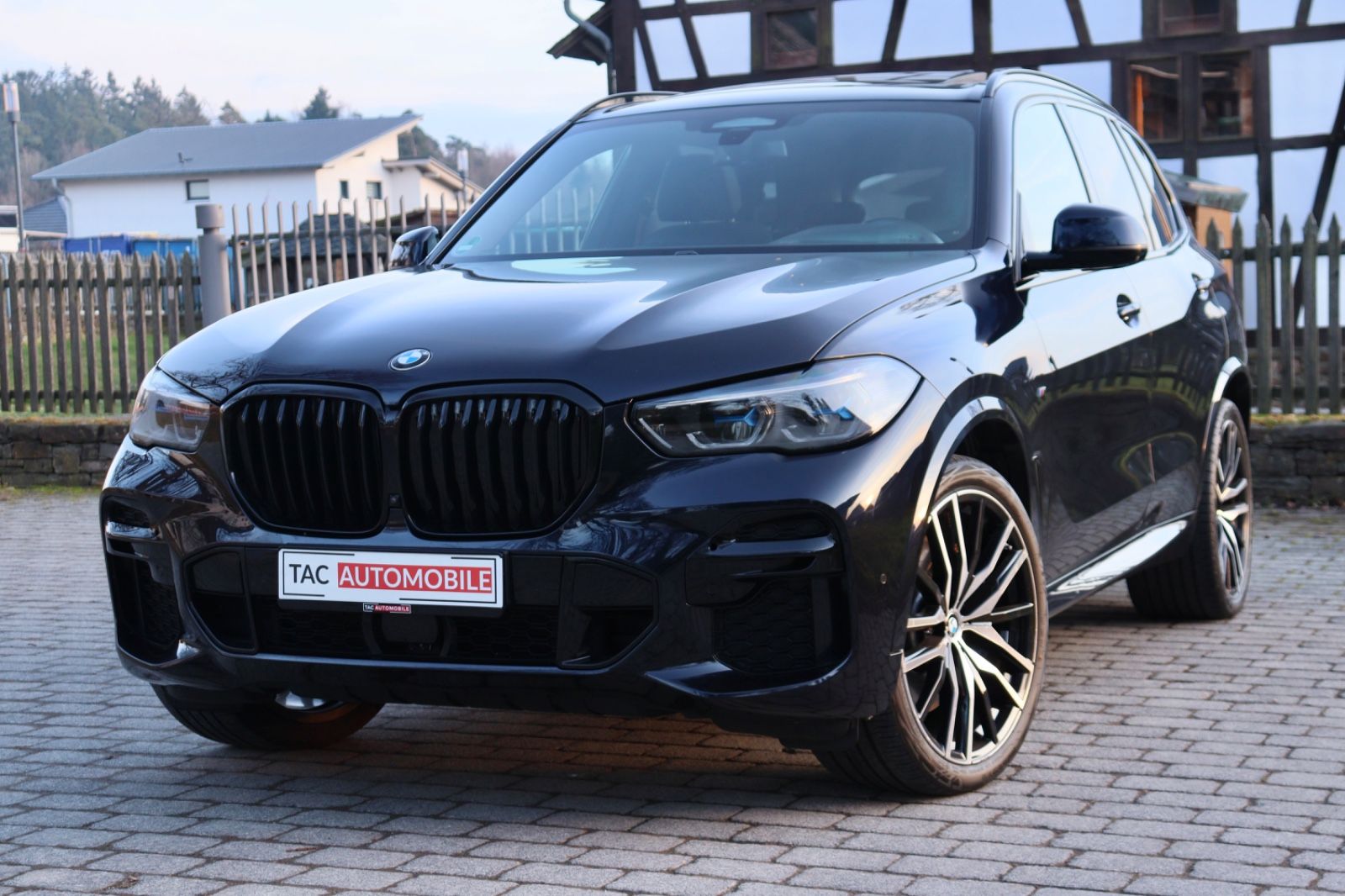 BMW X5 xDrive 40d M Sport LASER PANO STANDHEIZ AHK V